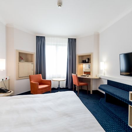 Intercityhotel Magdeburg Exterior foto
